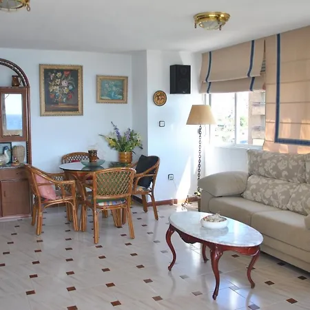 Absolute Beachfront Apartamento